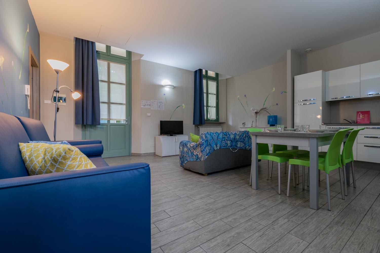 Housing Giulia Aparthotel *
